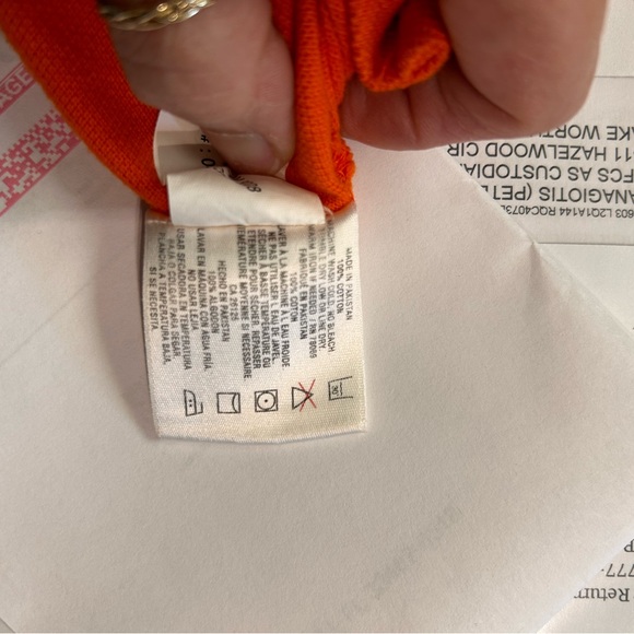 University of Florida Men’s Polo Shirt. Medium in size. - Picture 6 of 6